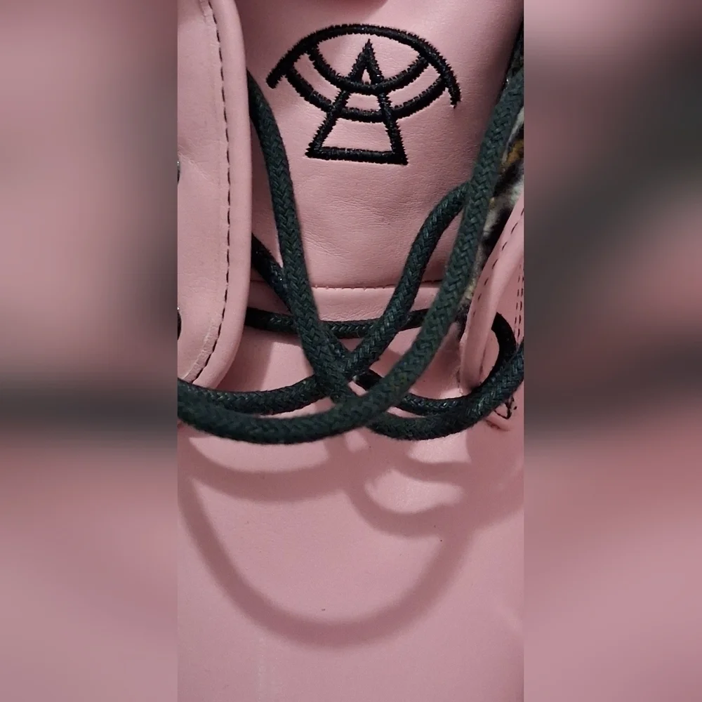 EUC Strange Cvlt YRU Stomp Pink & Black Platform Emo Goth Club Sneaker Shoe SZ